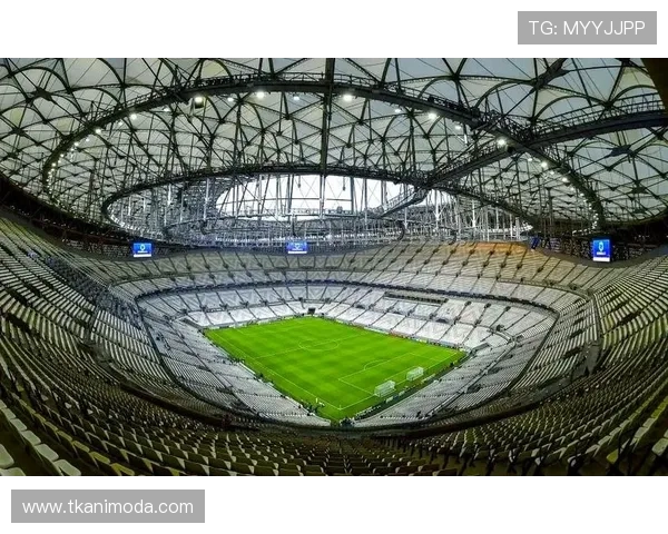 两国足球文化在世界杯舞台上的融合与展现 两国足球文化在世界杯舞台上的融合与展现